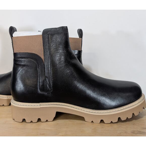 Signature by Journee Collection Bristol Black Chelsea  Boots Women’s 8.5 NWT - Picture 5 of 8